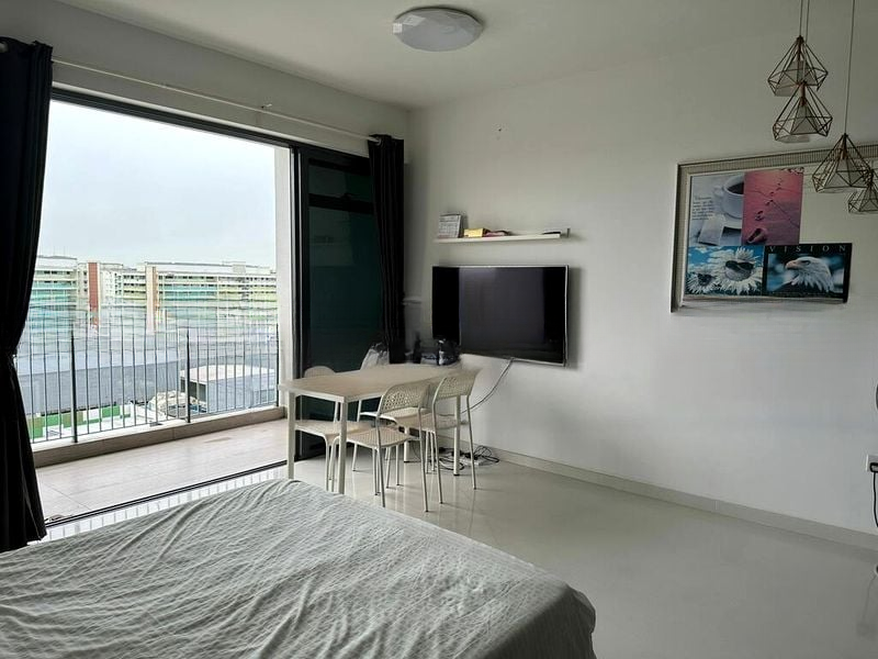 NORTH PARK RESIDENCES 5