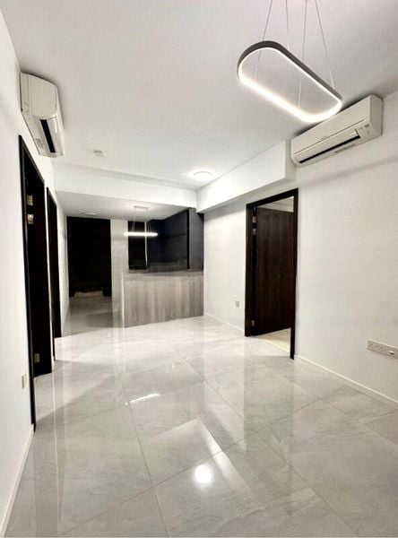 RIVERFRONT RESIDENCES 1