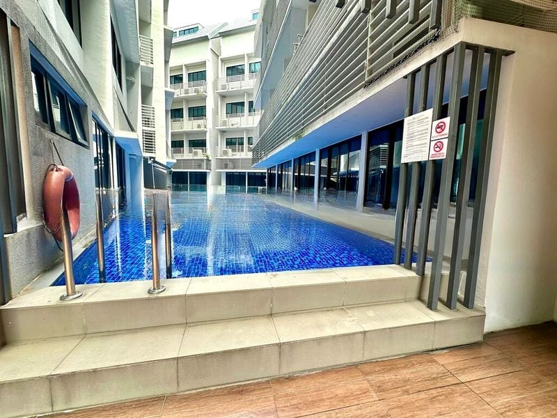 CRYSTAL HEIGHTS 2