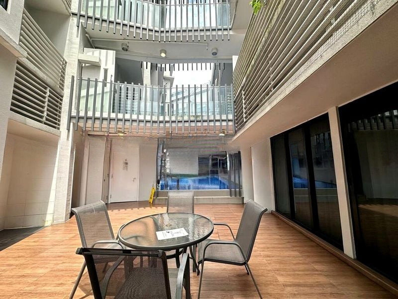 CRYSTAL HEIGHTS 5