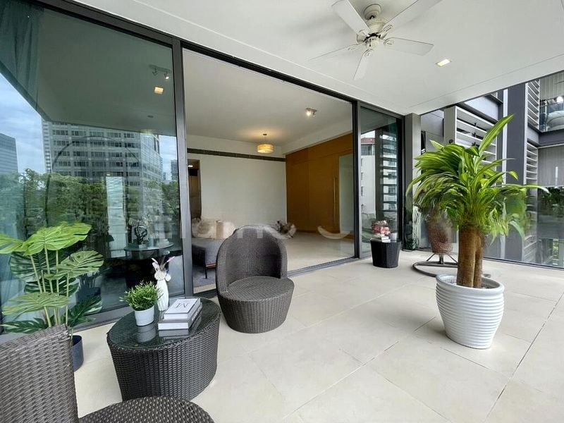 URBAN SUITES 7