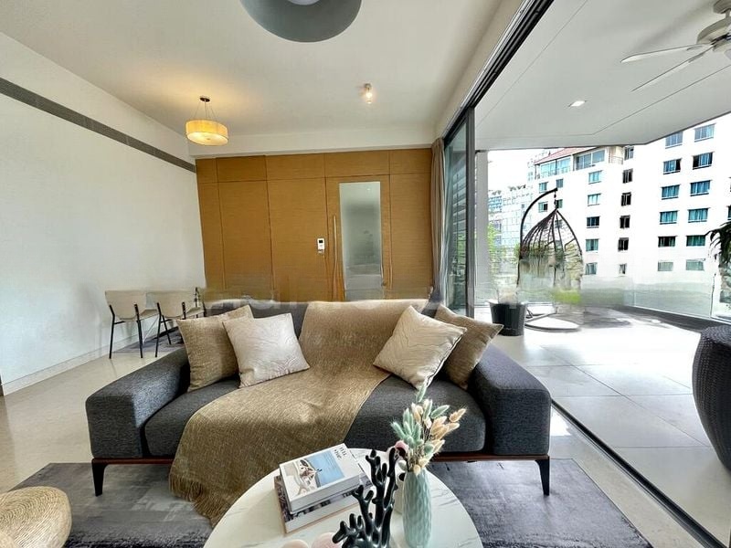 URBAN SUITES 5