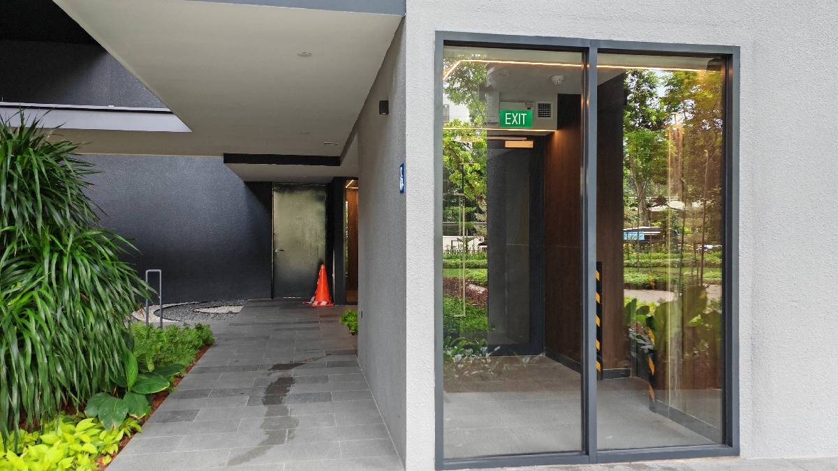 PULLMAN RESIDENCES NEWTON 19