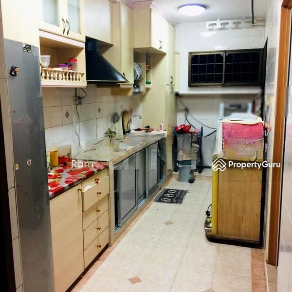 CHOA CHU KANG CRES 6