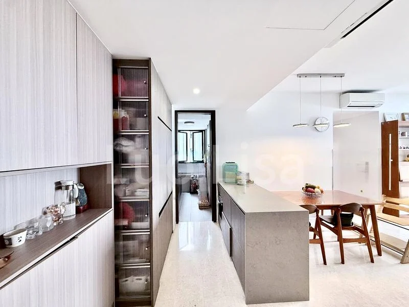 AVENUE SOUTH RESIDENCE 4