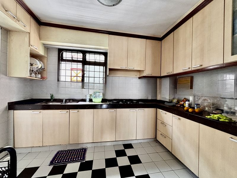 CHOA CHU KANG CRES 8