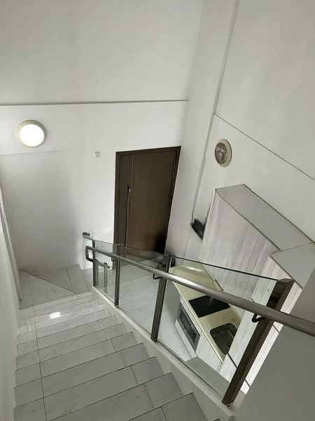 PARK 1 SUITES 15