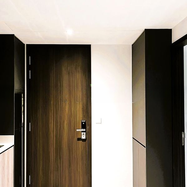 RIVERFRONT RESIDENCES 3