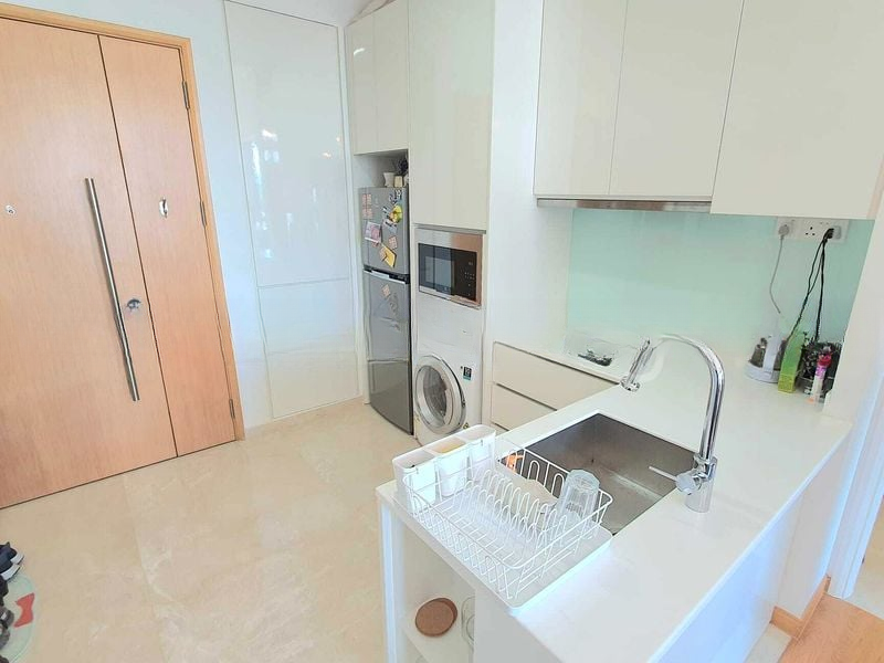 KINGSFORD . HILLVIEW PEAK 4