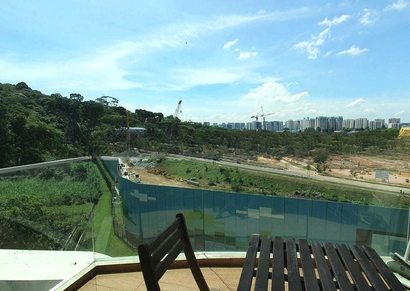 KINGSFORD . HILLVIEW PEAK 6