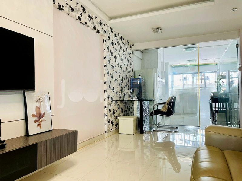 BT BATOK EAST AVE 5 4