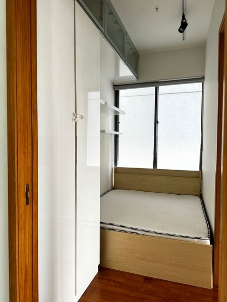 BEACON HEIGHTS 12