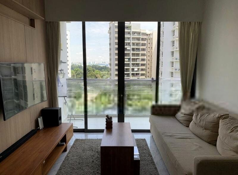 WATERFRONT GOLD 5
