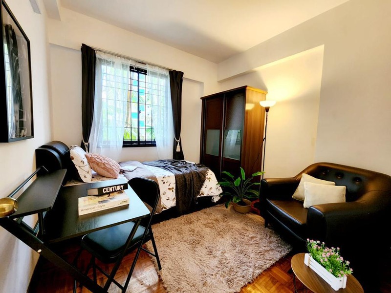 CENTRAL GREEN CONDOMINIUM 11