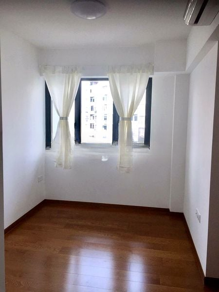 KINGSFORD WATERBAY 4