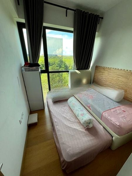 KINGSFORD WATERBAY 12