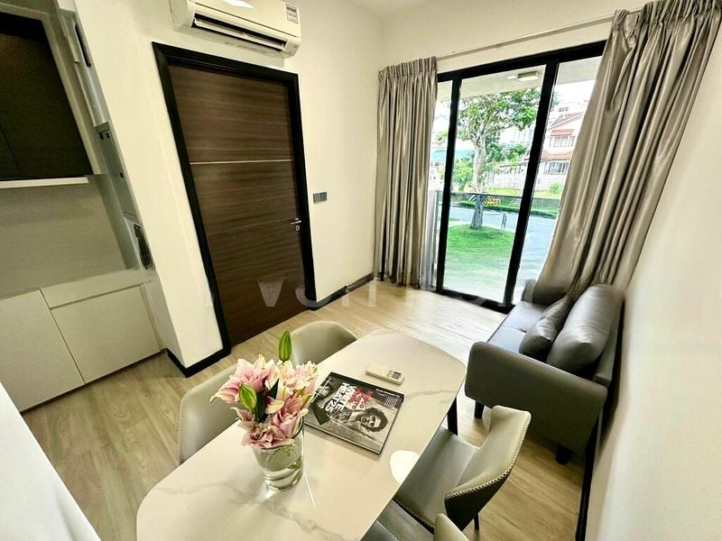 CRYSTAL HEIGHTS 4