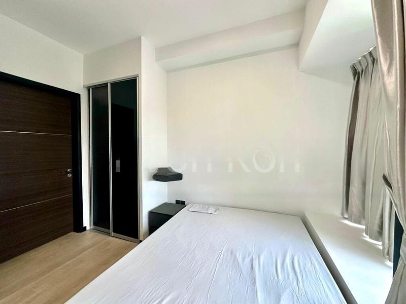 CRYSTAL HEIGHTS 13