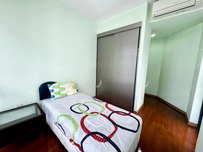 BOATHOUSE RESIDENCES 6