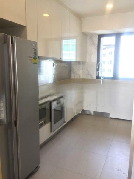 111 EMERALD HILL 2