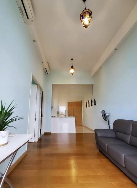 KINGSFORD . HILLVIEW PEAK 6