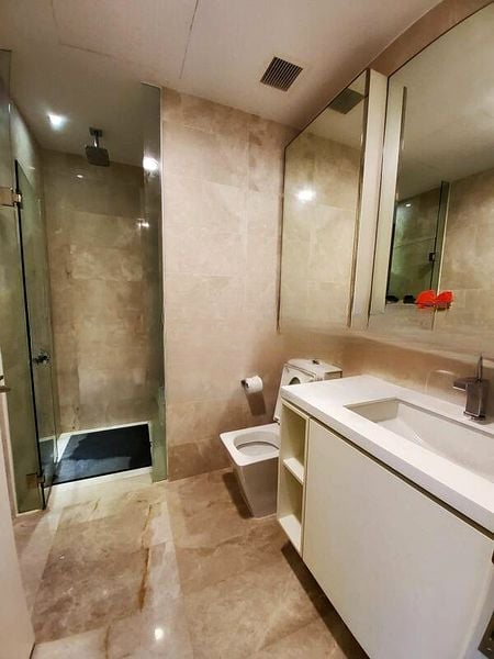 KINGSFORD . HILLVIEW PEAK 3