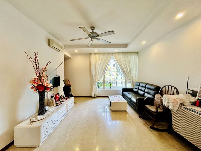 YISHUN SAPPHIRE 1