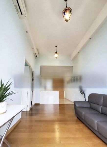 KINGSFORD . HILLVIEW PEAK 5