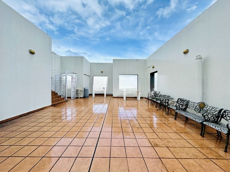 CENTRAL MEADOWS 5