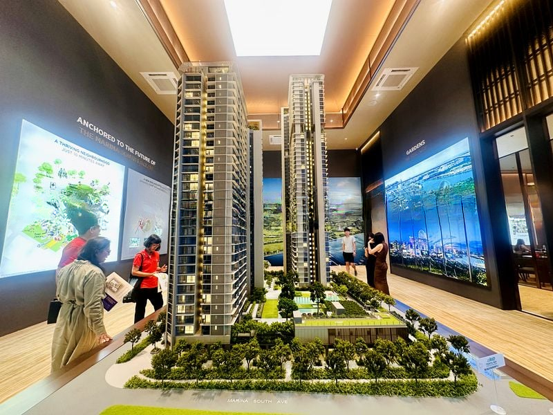 ONE MARINA GARDENS 8