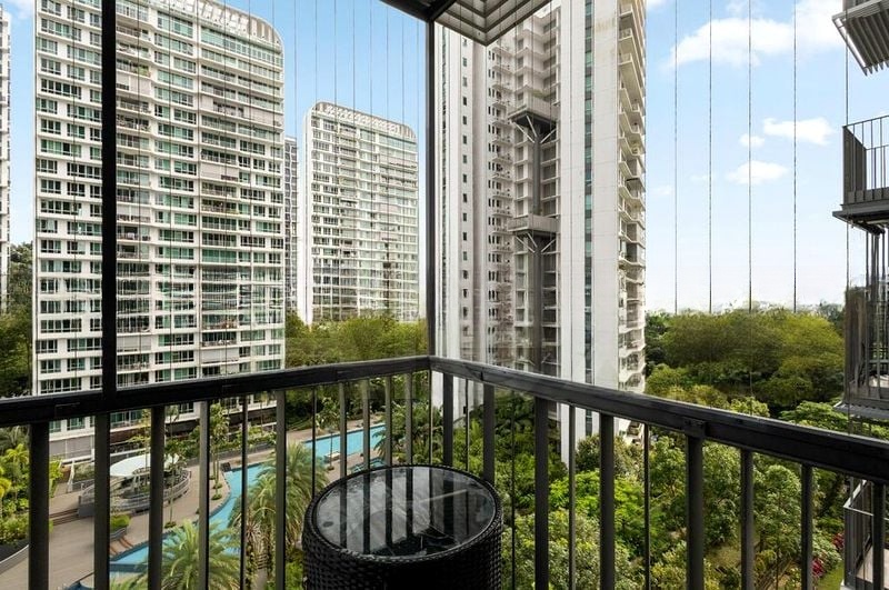 FORESQUE RESIDENCES 5