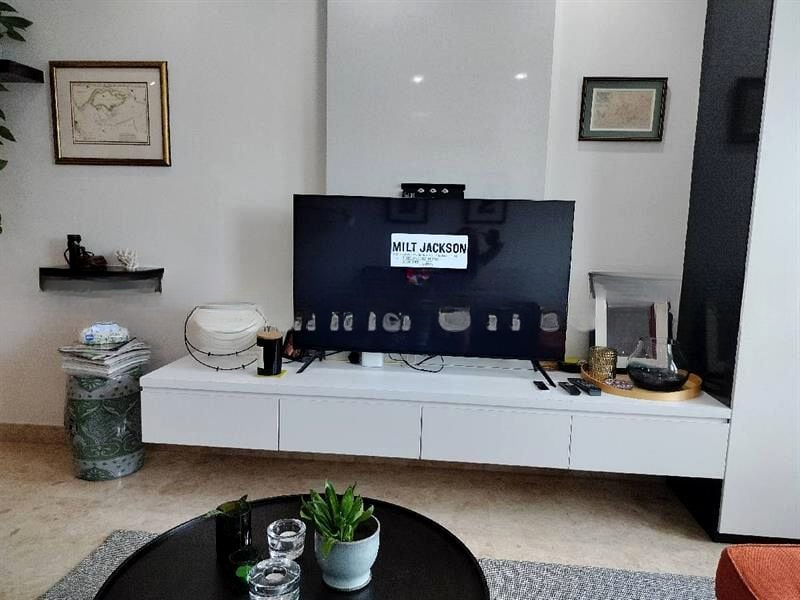 JERVOIS JADE 5