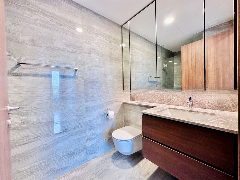 FOURTH AVENUE RESIDENCES 7