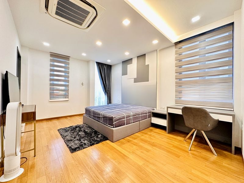 SEMBAWANG SPRINGS ESTATE 7