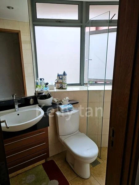 ADAM PARK CONDOMINIUM 10