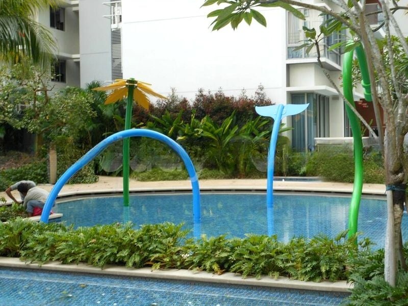 WATERFRONT KEY 14
