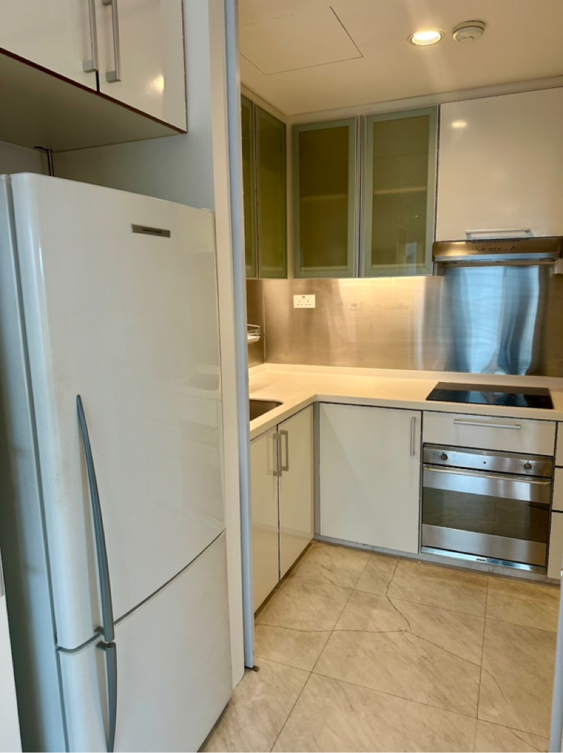 HIGH STREET CENTRE 16