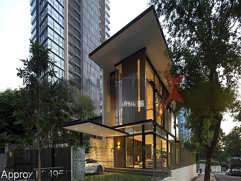 RESIDENCE 8 1