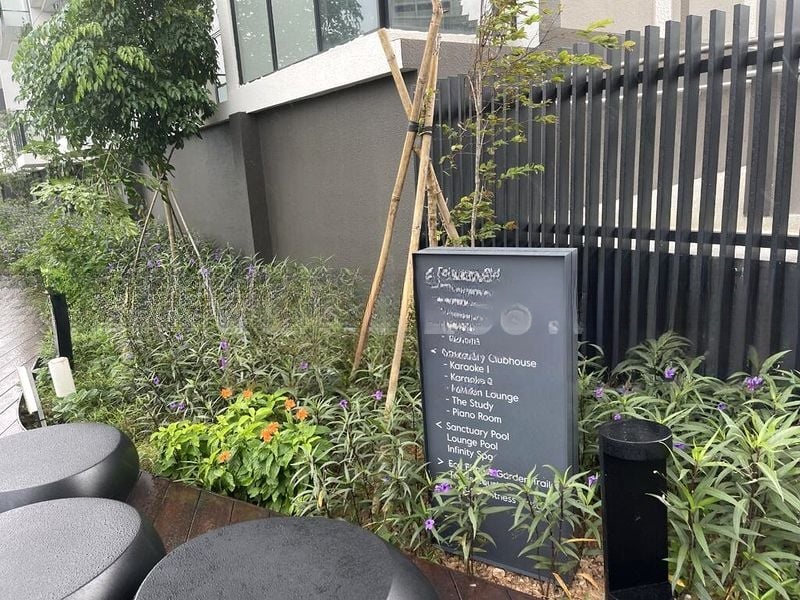 AVENUE SOUTH RESIDENCE 11