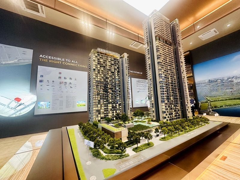 ONE MARINA GARDENS 6