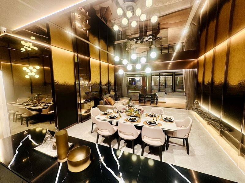 ONE MARINA GARDENS 11