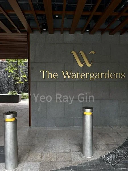 THE WATERGARDENS AT CANBERRA 8