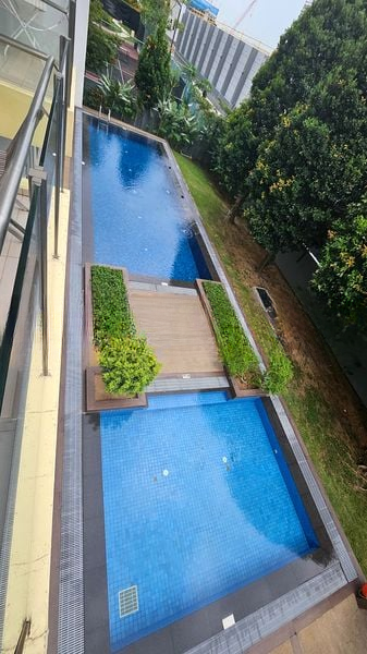 EASTWOOD REGENCY 11