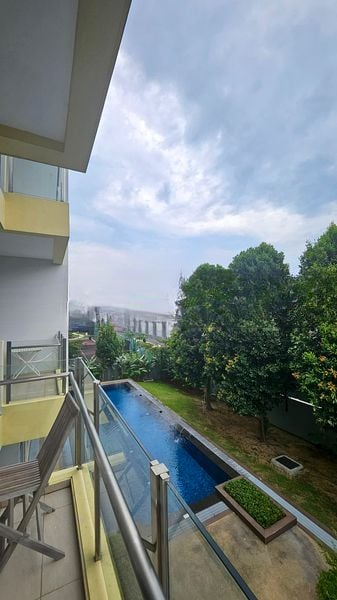 EASTWOOD REGENCY 12