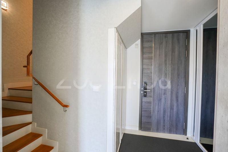 THE RISE @ OXLEY - RESIDENCES 4