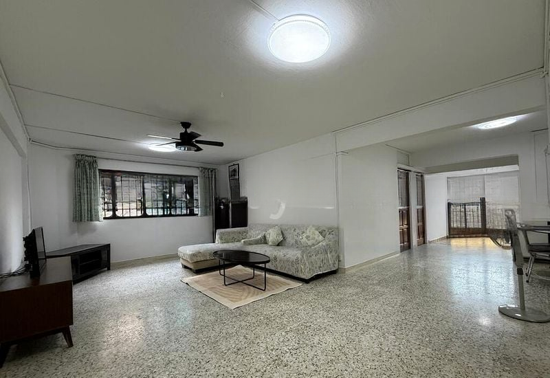 JURONG EAST ST 21 11