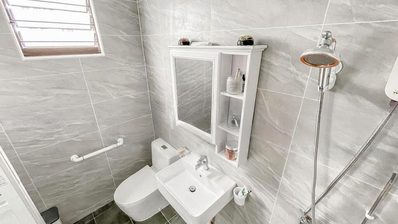 JURONG WEST ST 73 12