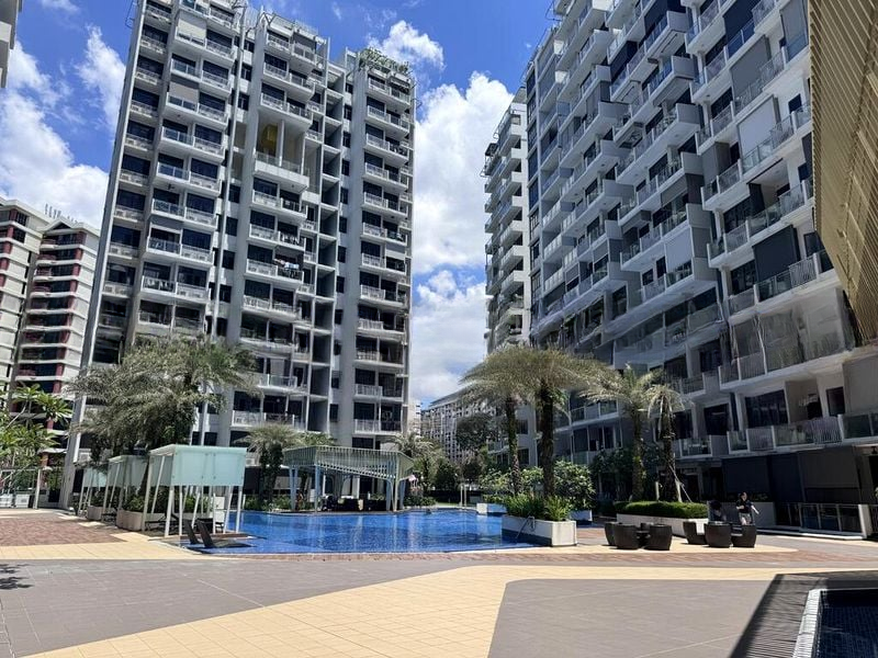 URBAN VISTA 1