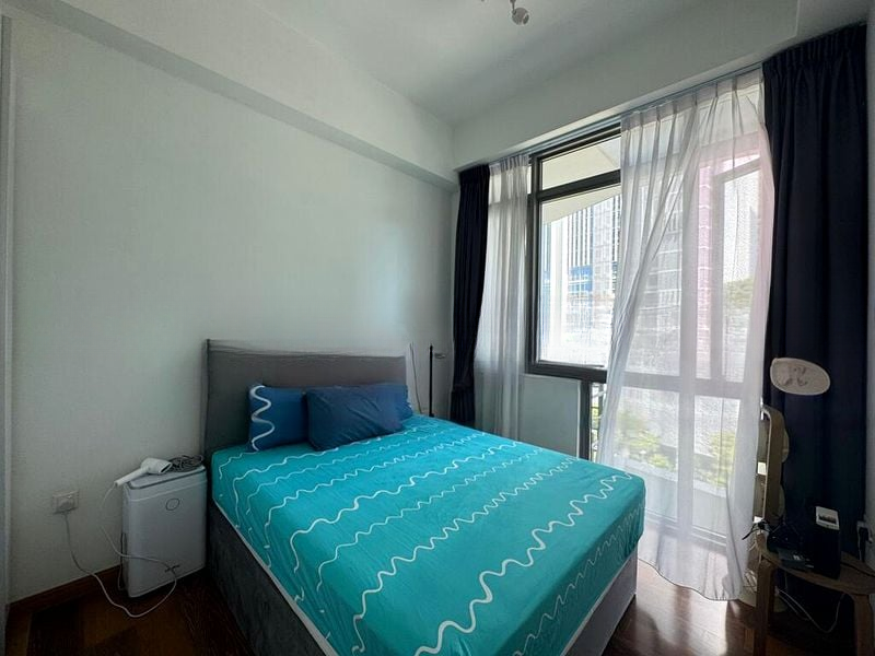 KINGSFORD . HILLVIEW PEAK 7