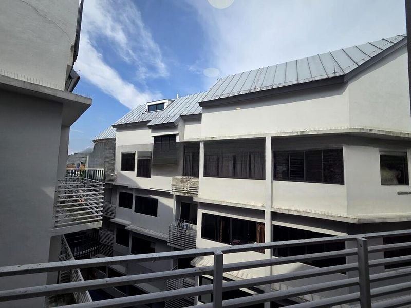 CRYSTAL HEIGHTS 15